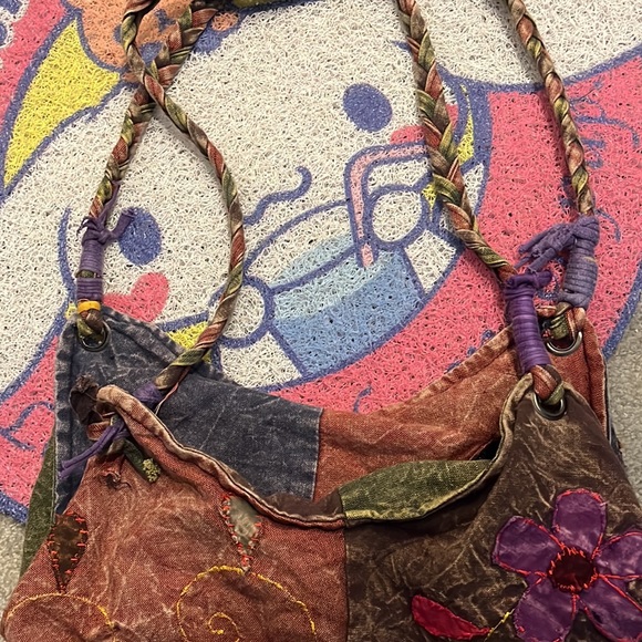 Kathmandu imports made in Nepal patchwork purse - Picture 2 of 4